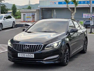 Hyundai Aslan