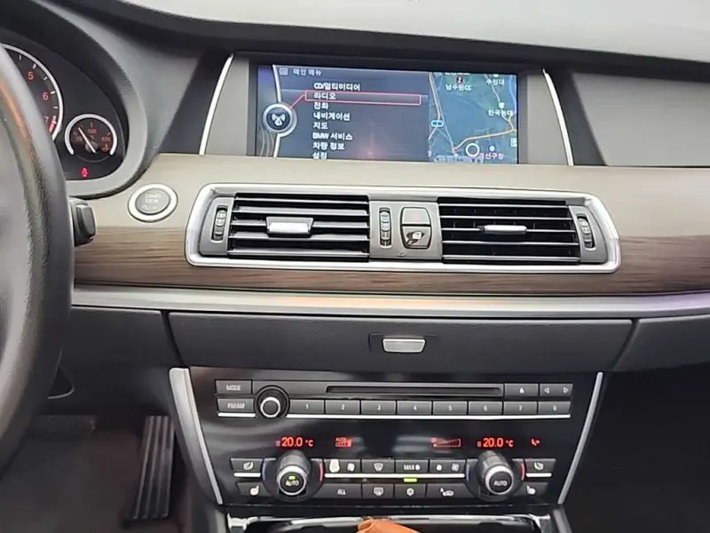 BMW 5-Series Gran Turismo