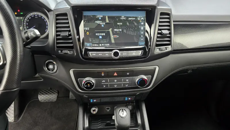 SsangYong Rexton Sports Khan