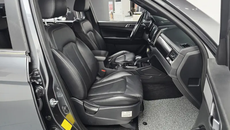 SsangYong Rexton Sports Khan