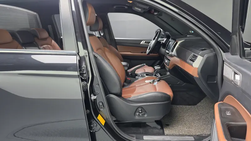 SsangYong Rexton Sports Khan