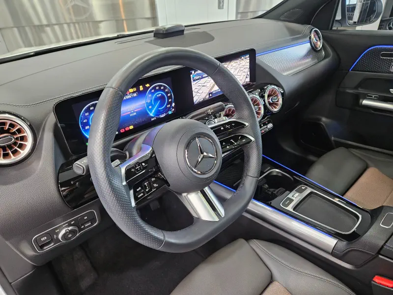 Mercedes-Benz EQA
