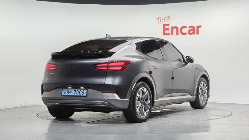 Genesis GV60