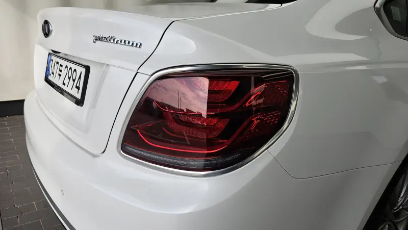 Kia K9