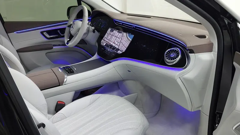 Mercedes-Benz EQS SUV