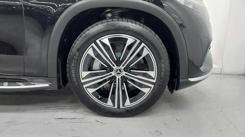 Mercedes-Benz EQS SUV