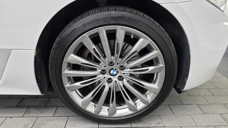 BMW 6-Series Gran Turismo