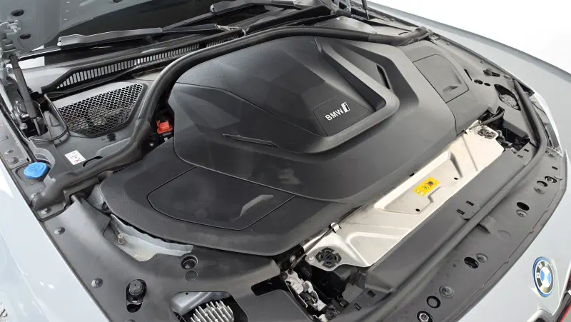 BMW i4