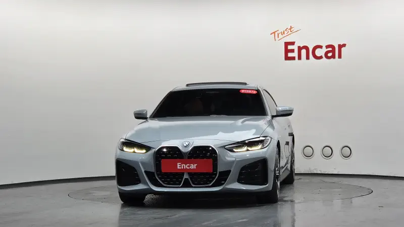 BMW i4