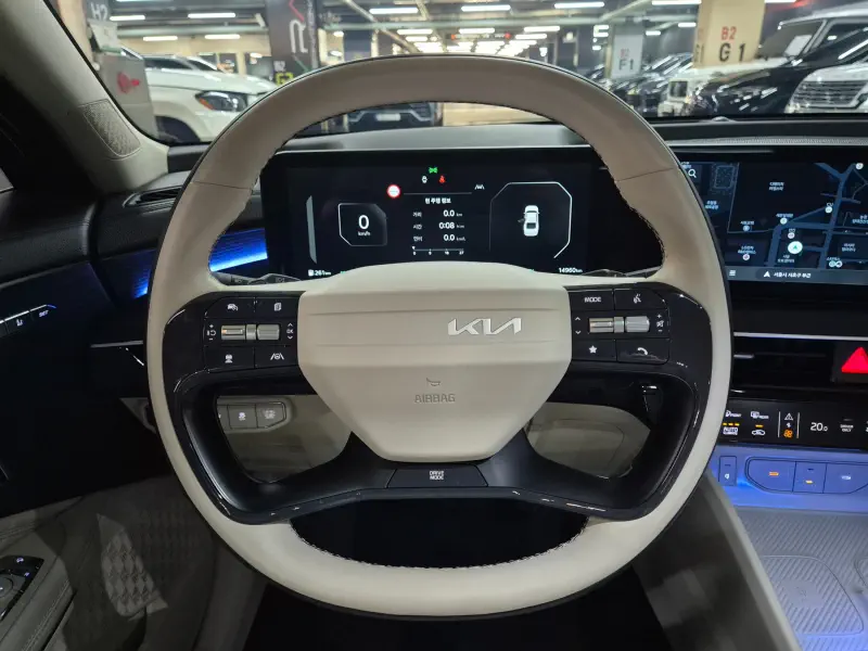 Kia K8
