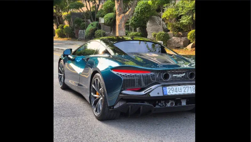 Mclaren Artura