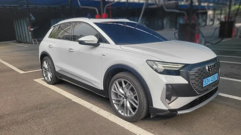 Audi Q4 e-tron