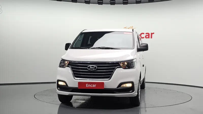 Hyundai Grand Starex