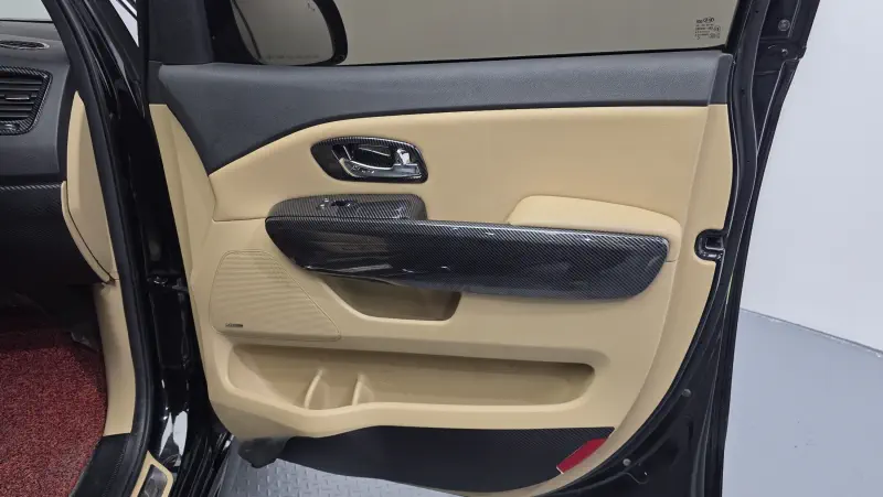 Купить Kia Carnival Gyeonggi из Кореи
