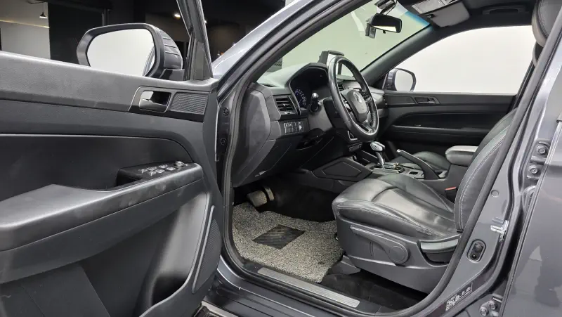 SsangYong Rexton Sports