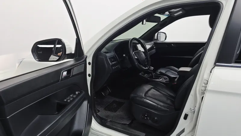 SsangYong Rexton Sports Khan