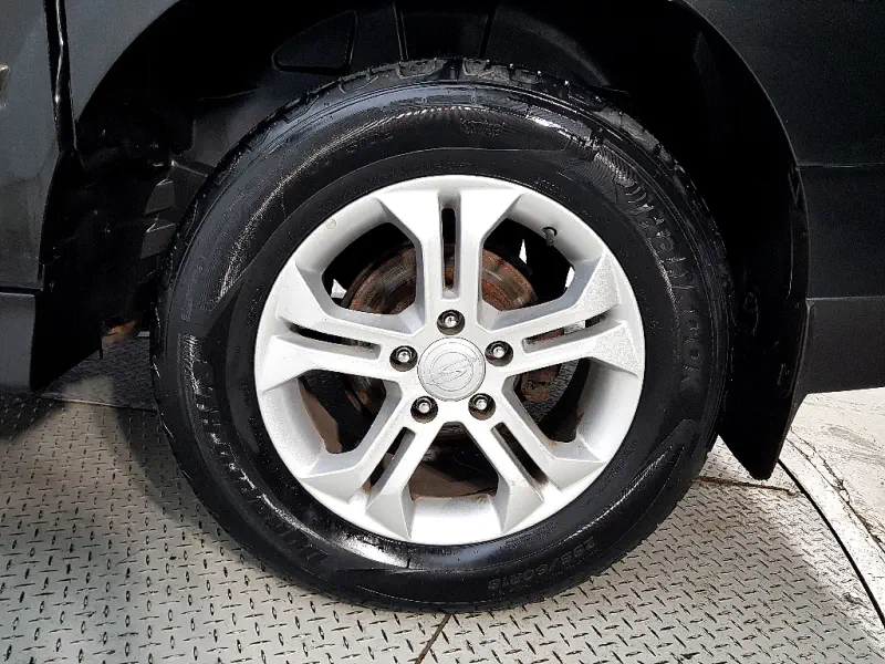 SsangYong Korando Sports
