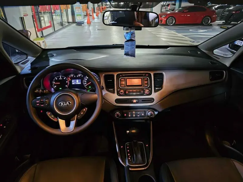 Kia Carens