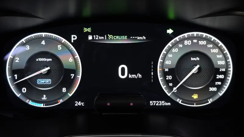 Genesis G70