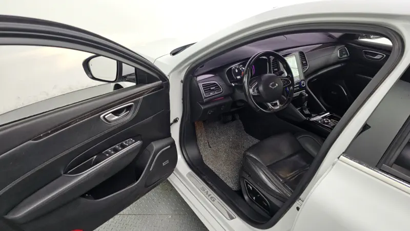 Renault Samsung SM6