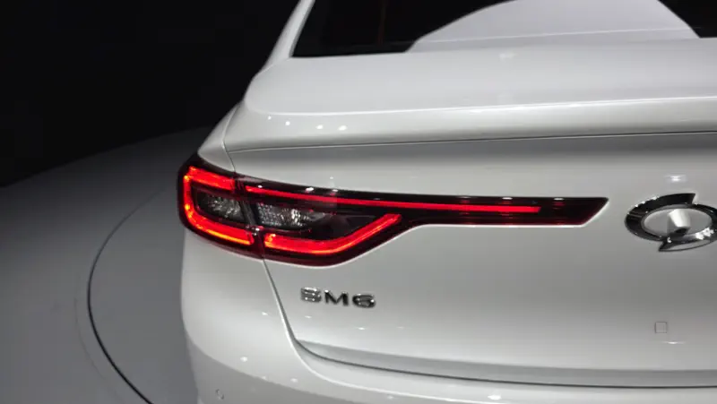 Renault Samsung SM6