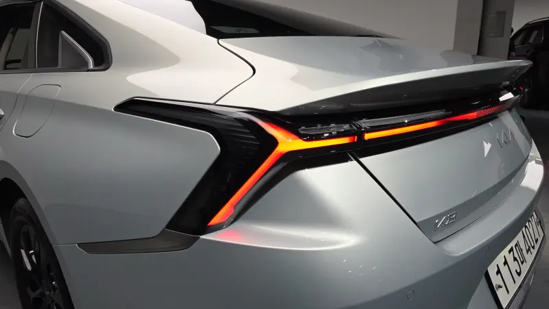 Kia K8
