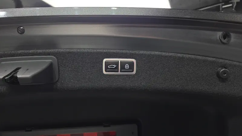 Genesis Electrified G80