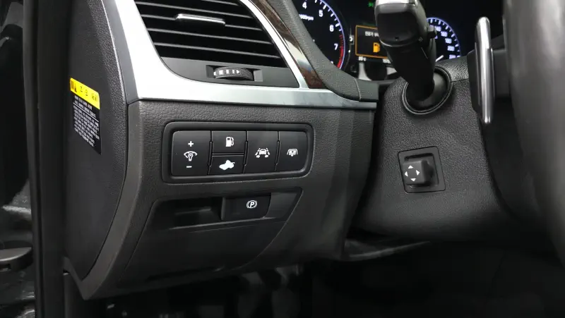 Купить Hyundai Genesis Daegu из Кореи