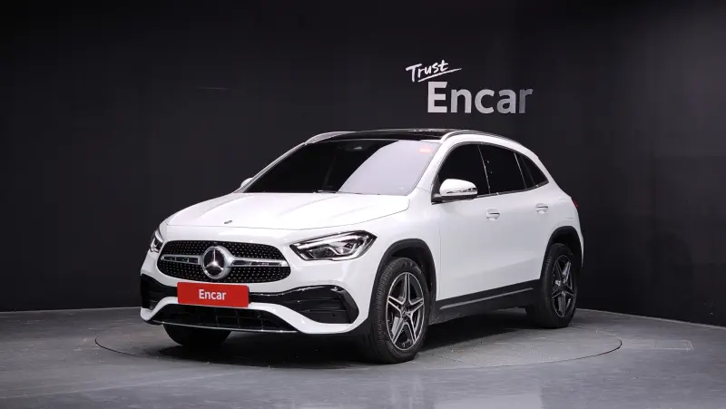 Mercedes-Benz GLA-Class