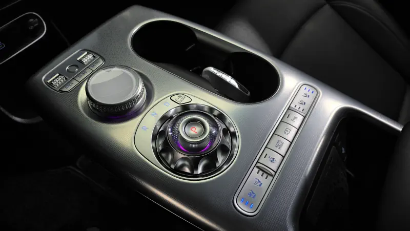 Genesis GV60