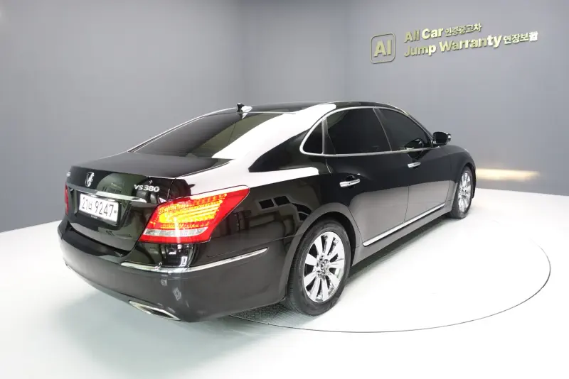 Hyundai Equus