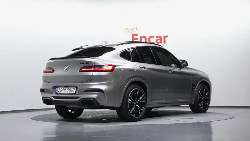 BMW X4M