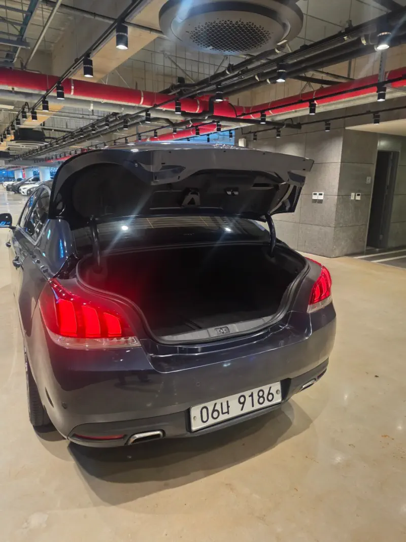 Peugeot 508