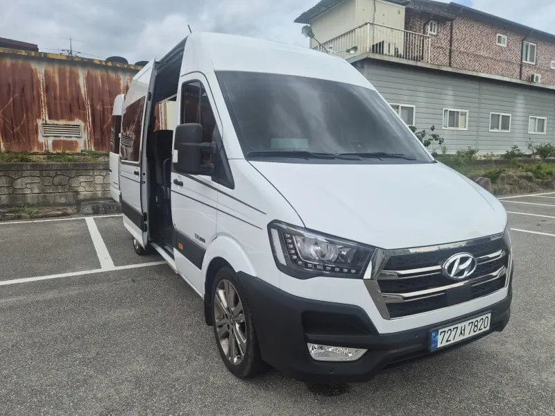 Hyundai H1