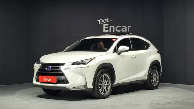 Lexus NX300h