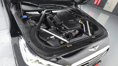 Genesis EQ900