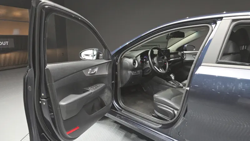 Купить Kia K3 Busan из Кореи