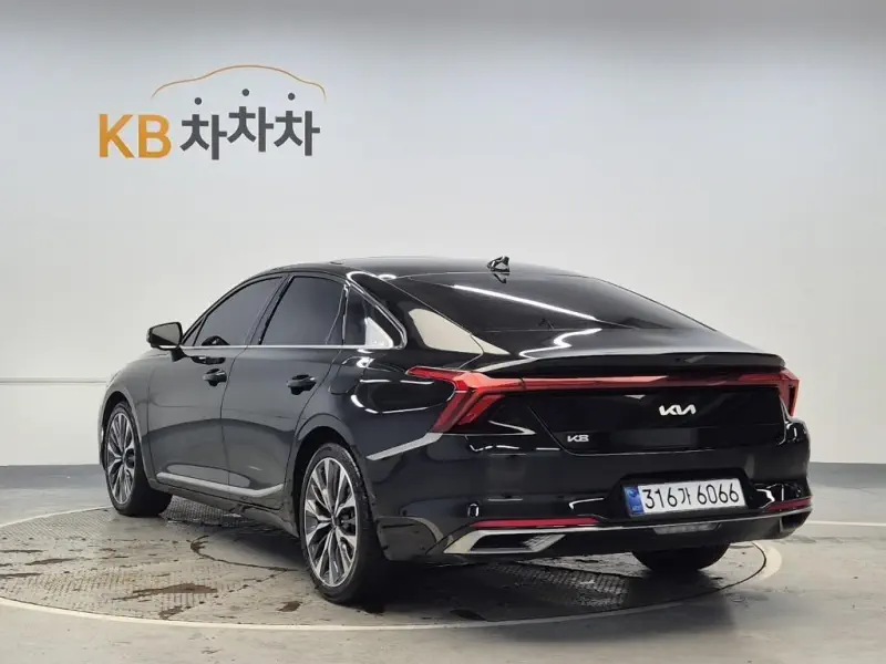 Kia K8