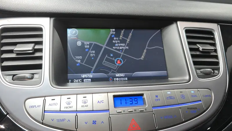 Hyundai Genesis
