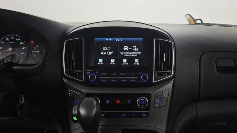 Hyundai Grand Starex