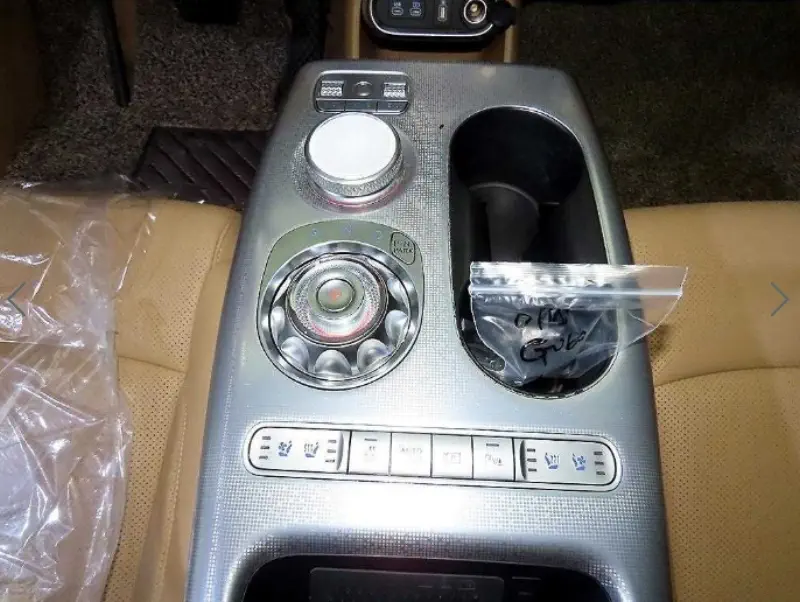 Genesis GV60