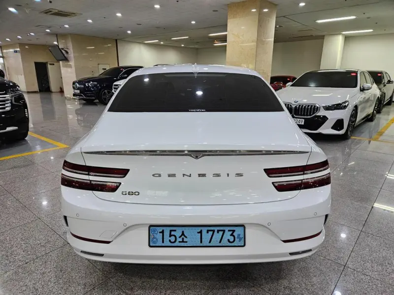Genesis Electrified G80