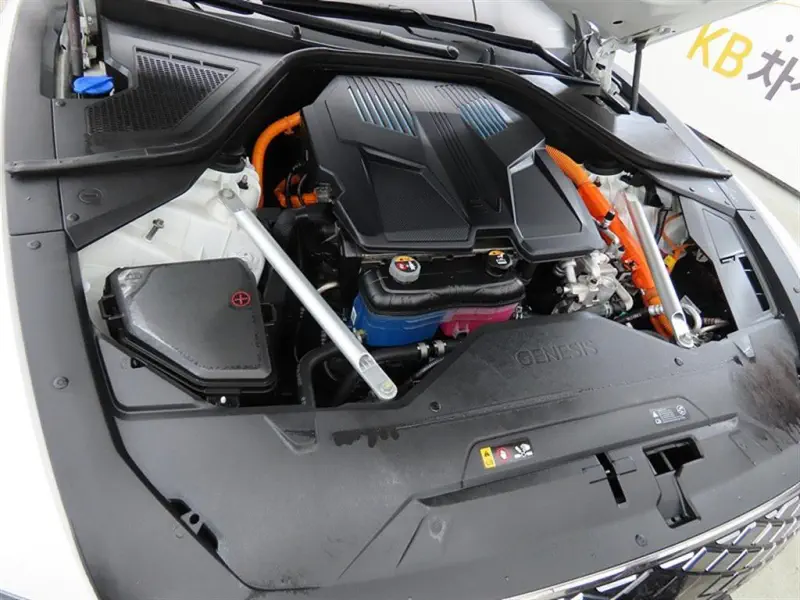 Genesis Electrified G80
