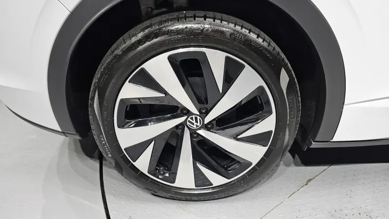 Volkswagen ID.5