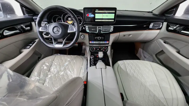Mercedes-Benz CLS-Class