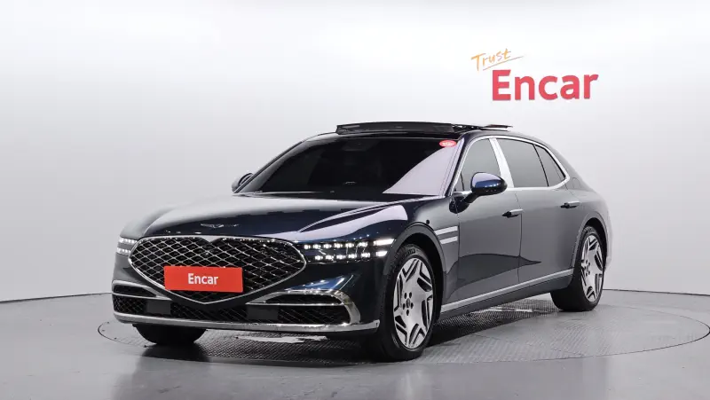 Genesis G90