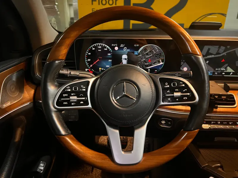 Mercedes-Benz GLS-Class