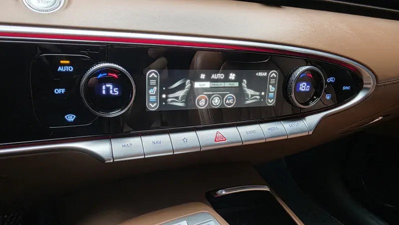 Genesis GV70