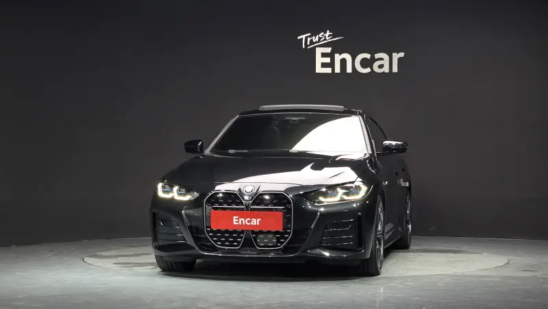 BMW i4