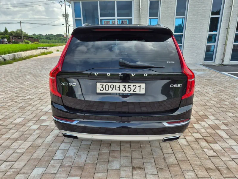 Volvo XC90
